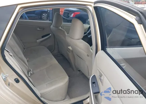 2011 Toyota Prius Two z USA, uszkodzony, nr VIN JTDKN3DU3B0323454